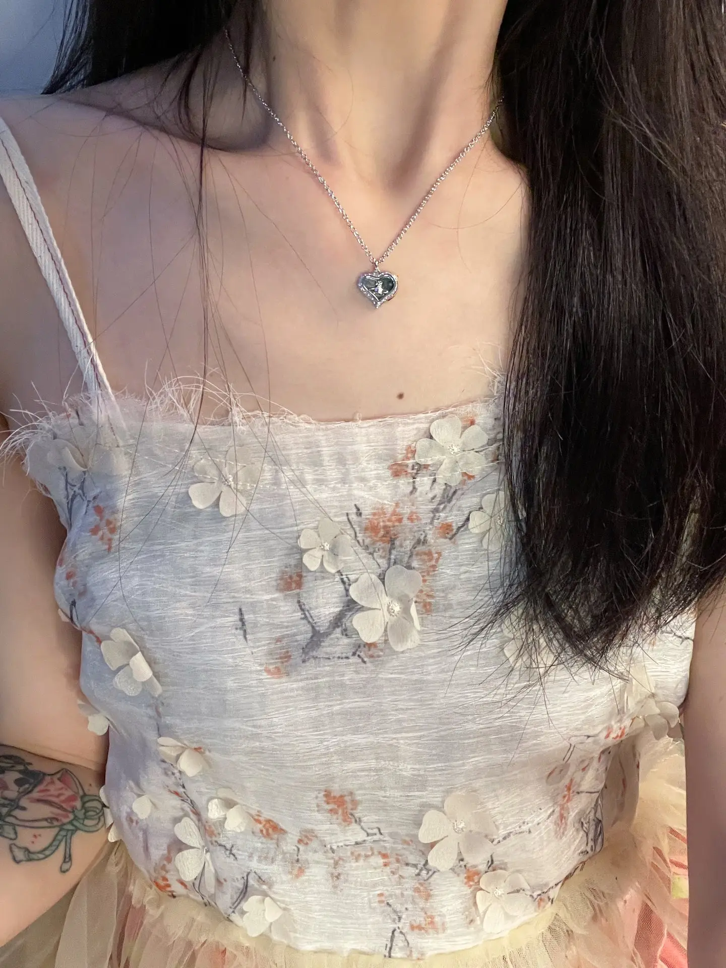 Orb Heart Mother-of-Pearl Pendant Necklace D12016995 — view 8