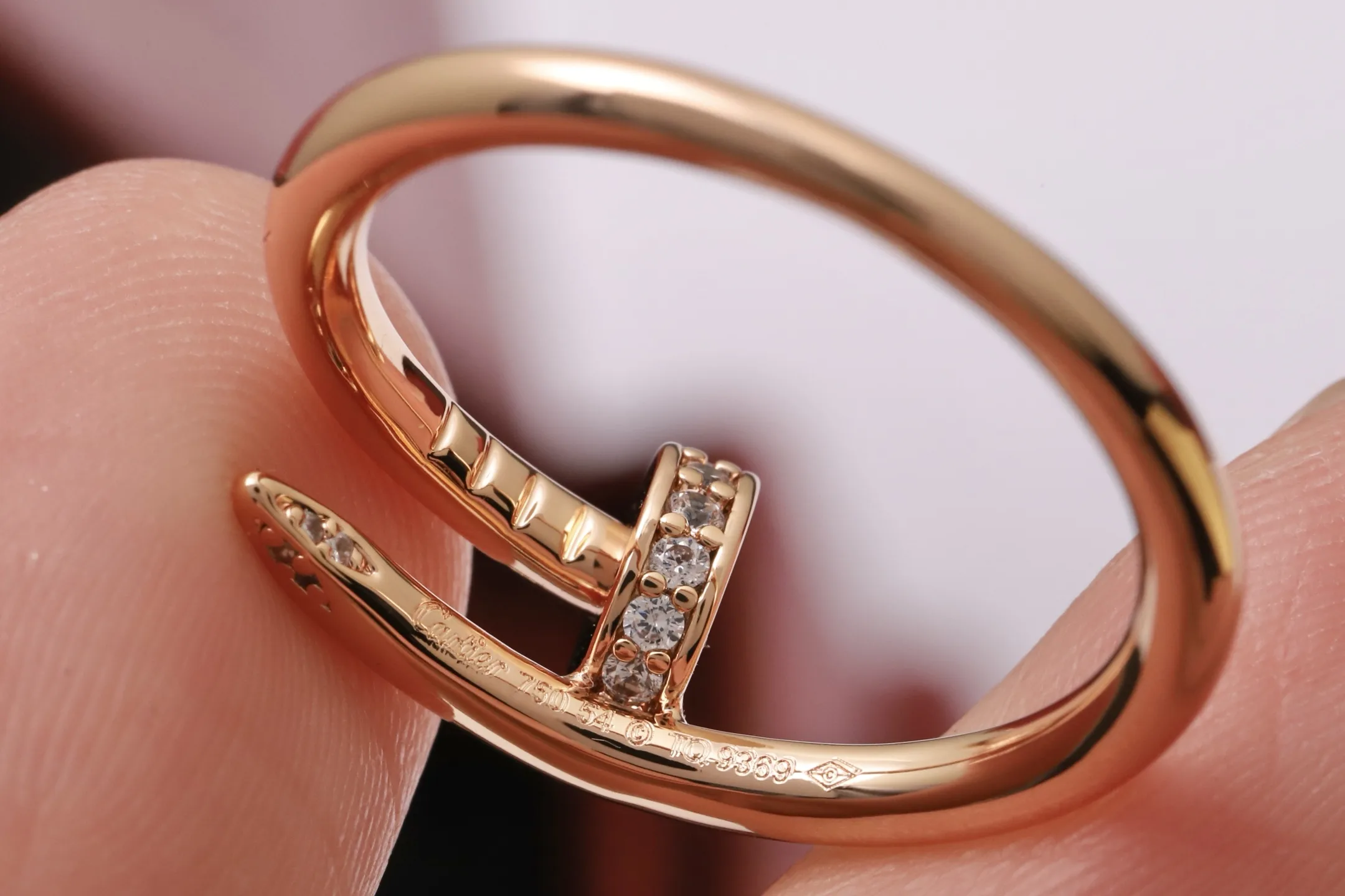 Juste un Clou Slim Ring with Crystals (Gold-Plated Brass) D13517708 — view 5