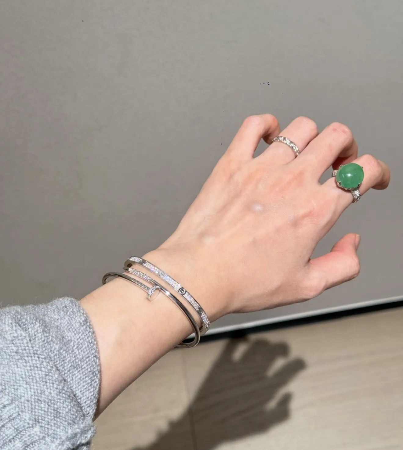 Juste un Clou Small Model Bangle (Gold-Plated Brass) D20016800 — view 9