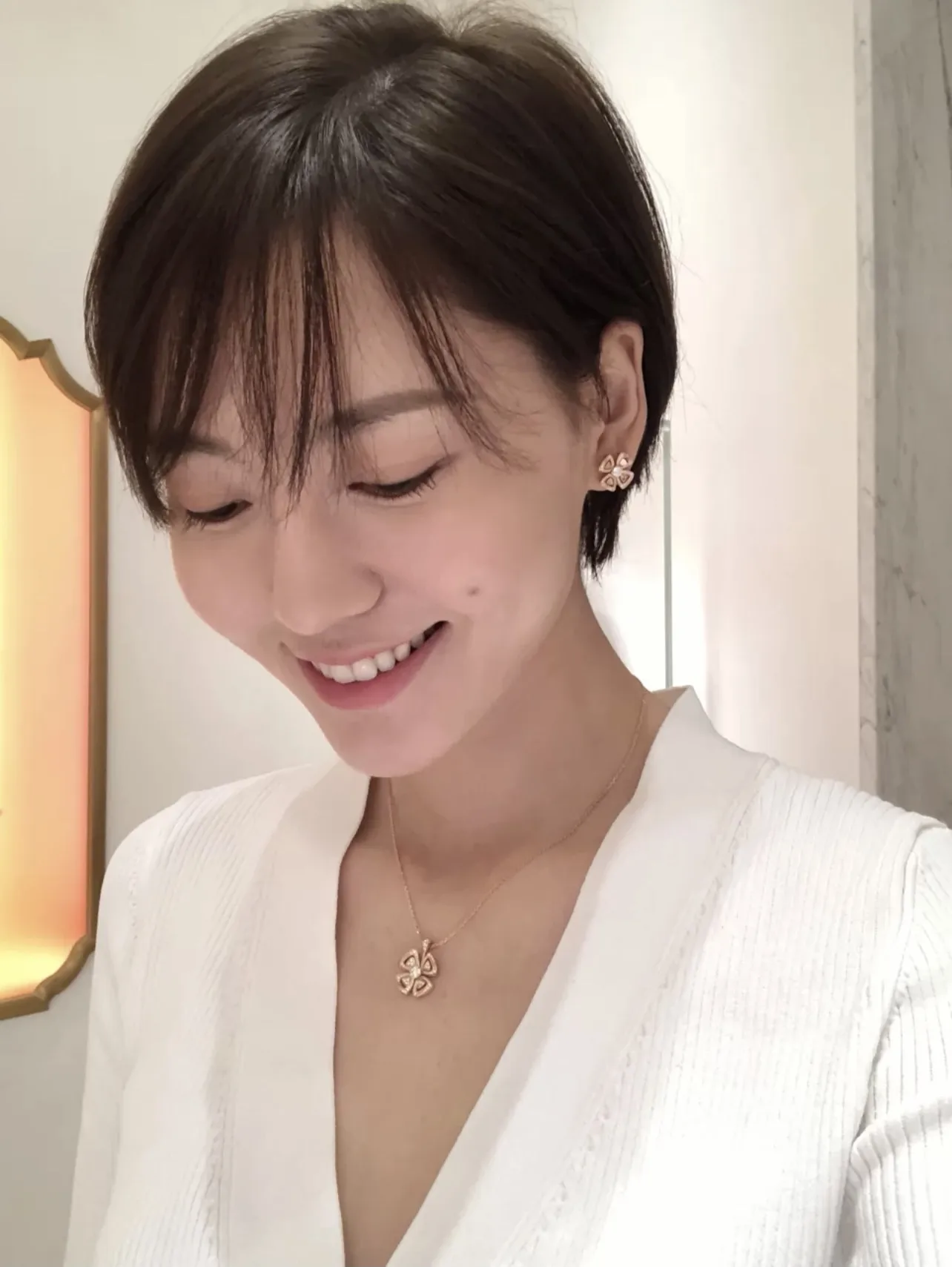 Fiorever Diamond Flower Pendant Necklace D12017143 — view 8