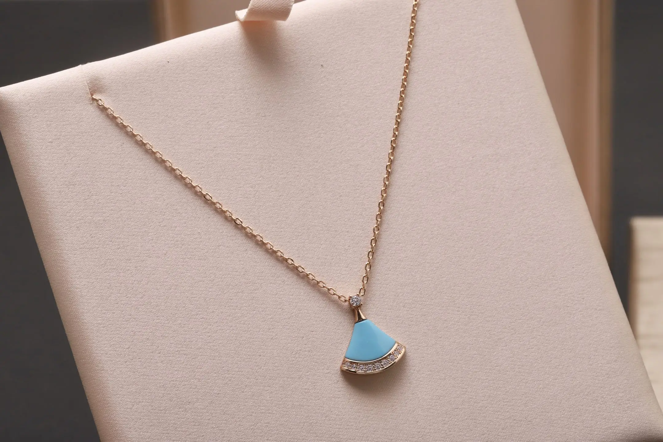 Divas' Dream Turquoise and Diamond Pendant Necklace D13017370 — view 3