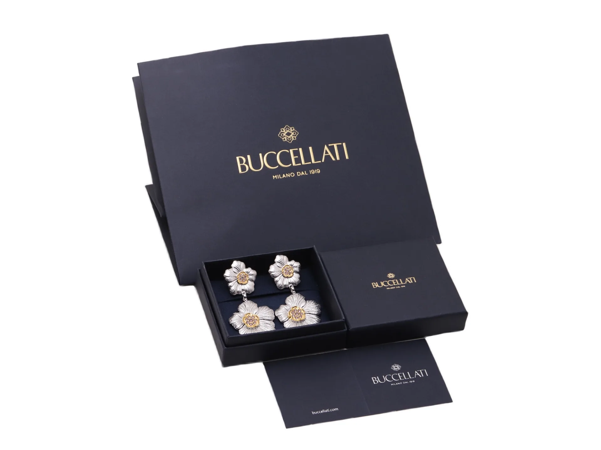 Gardenia Diamond Drop Earrings D148016825 — view 2