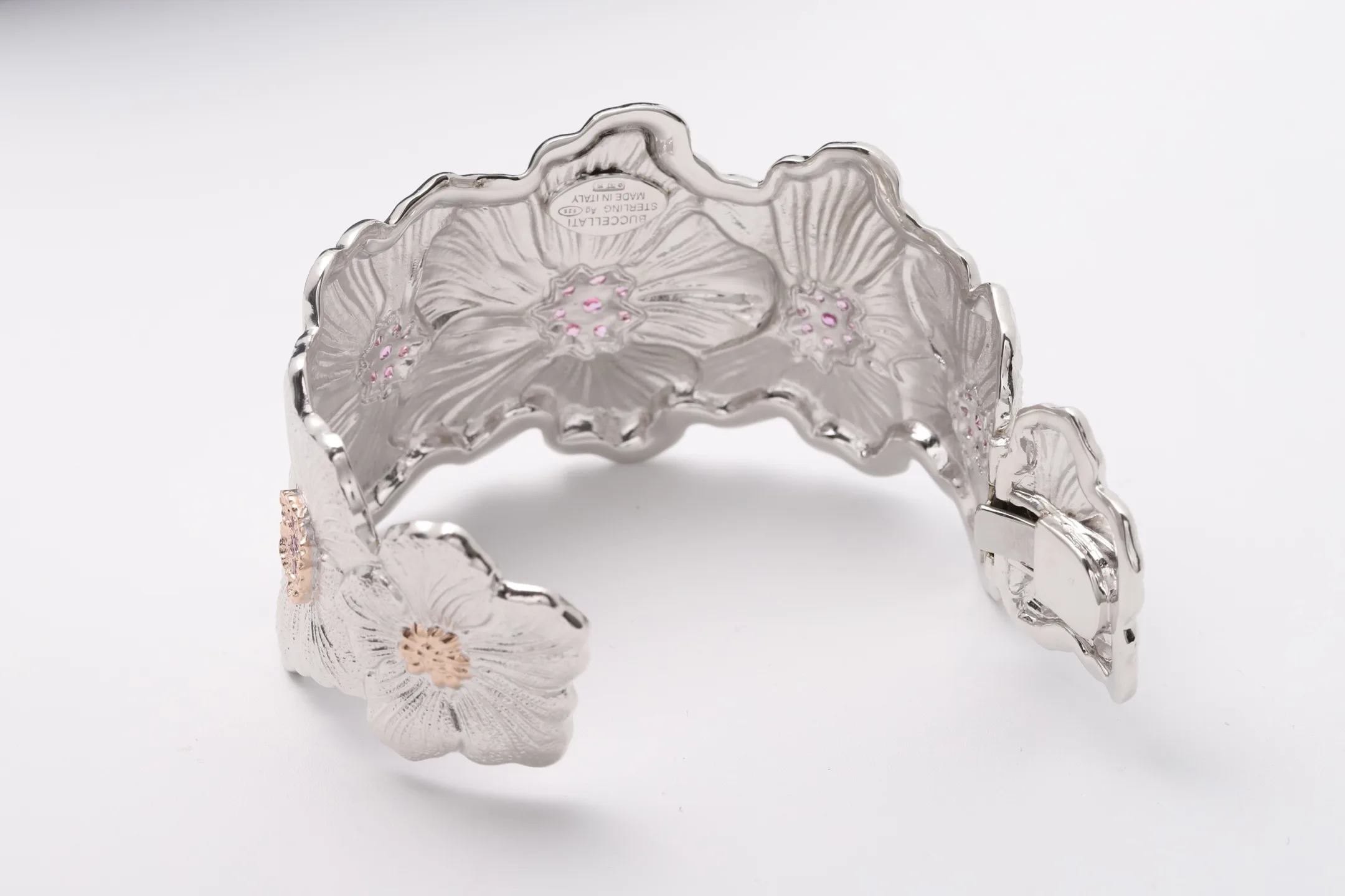 Buccellati Gardenia Wide Cuff Bracelet (Sterling Silver) D338016545 — view 8