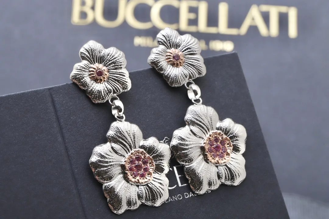 Gardenia Flower Drop Earrings with Pink Stones D79516830 — view 4