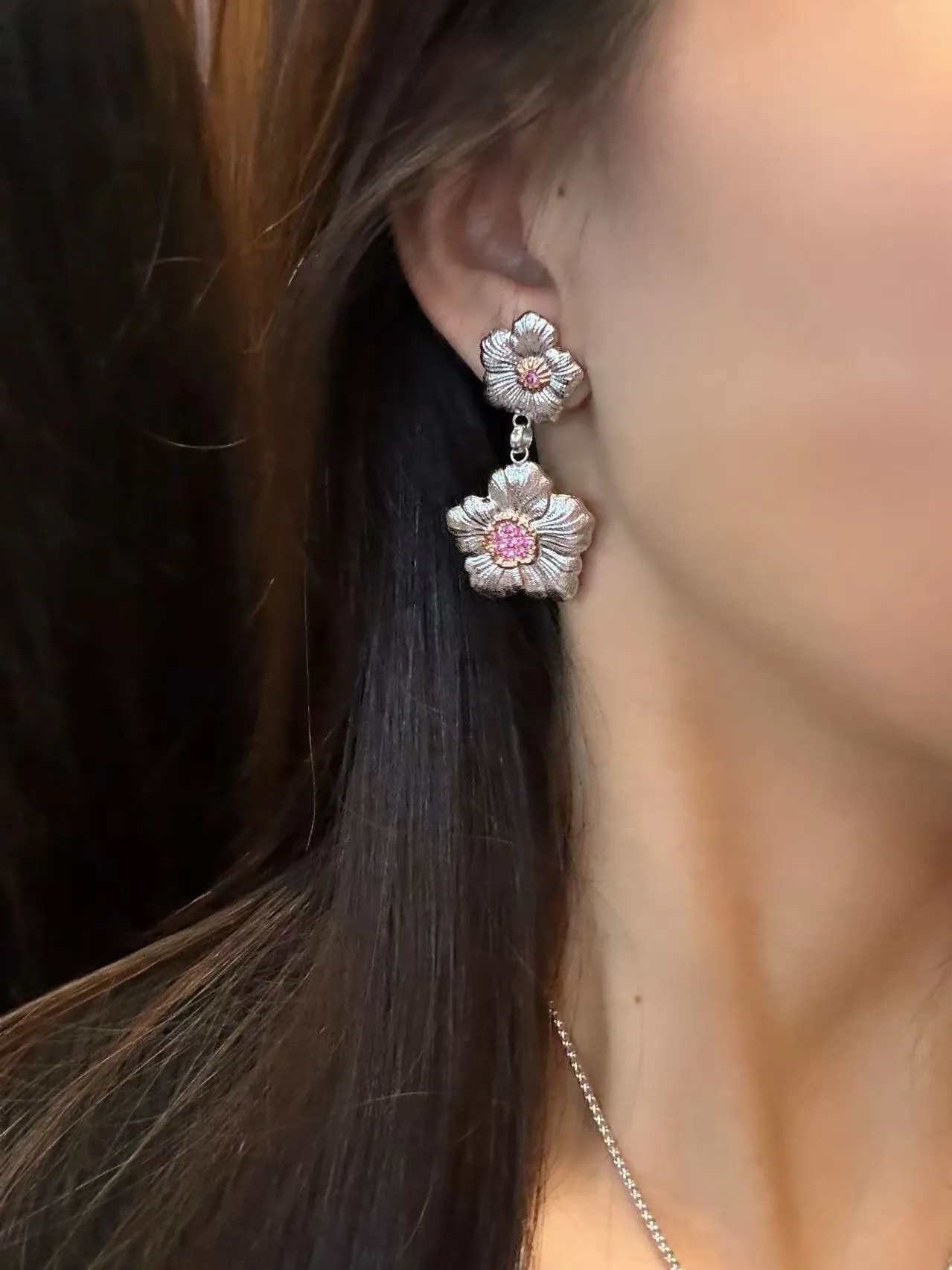 Gardenia Flower Drop Earrings with Pink Stones D79516830 — view 8