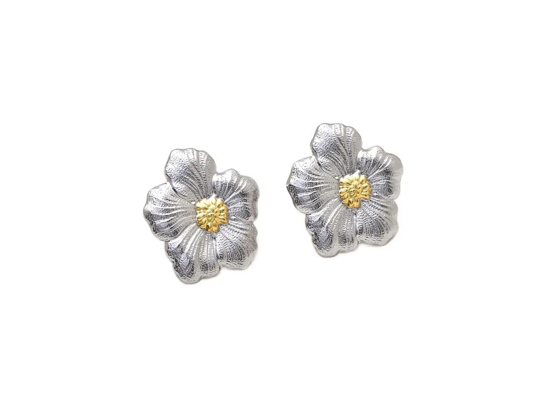Blossoms Gardenia Flower Stud Earrings D54516842
