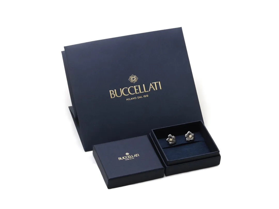 Gardenia Flower Stud Earrings in Blackened Silver D34016837 — view 2