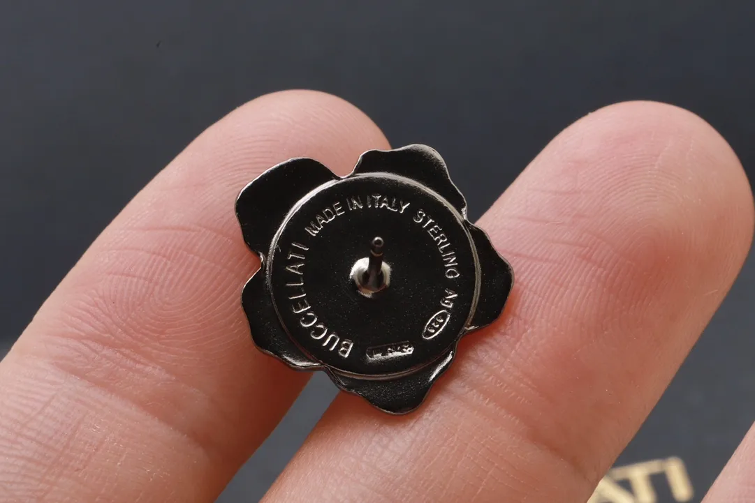 Gardenia Flower Stud Earrings in Blackened Silver D34016837 — view 7