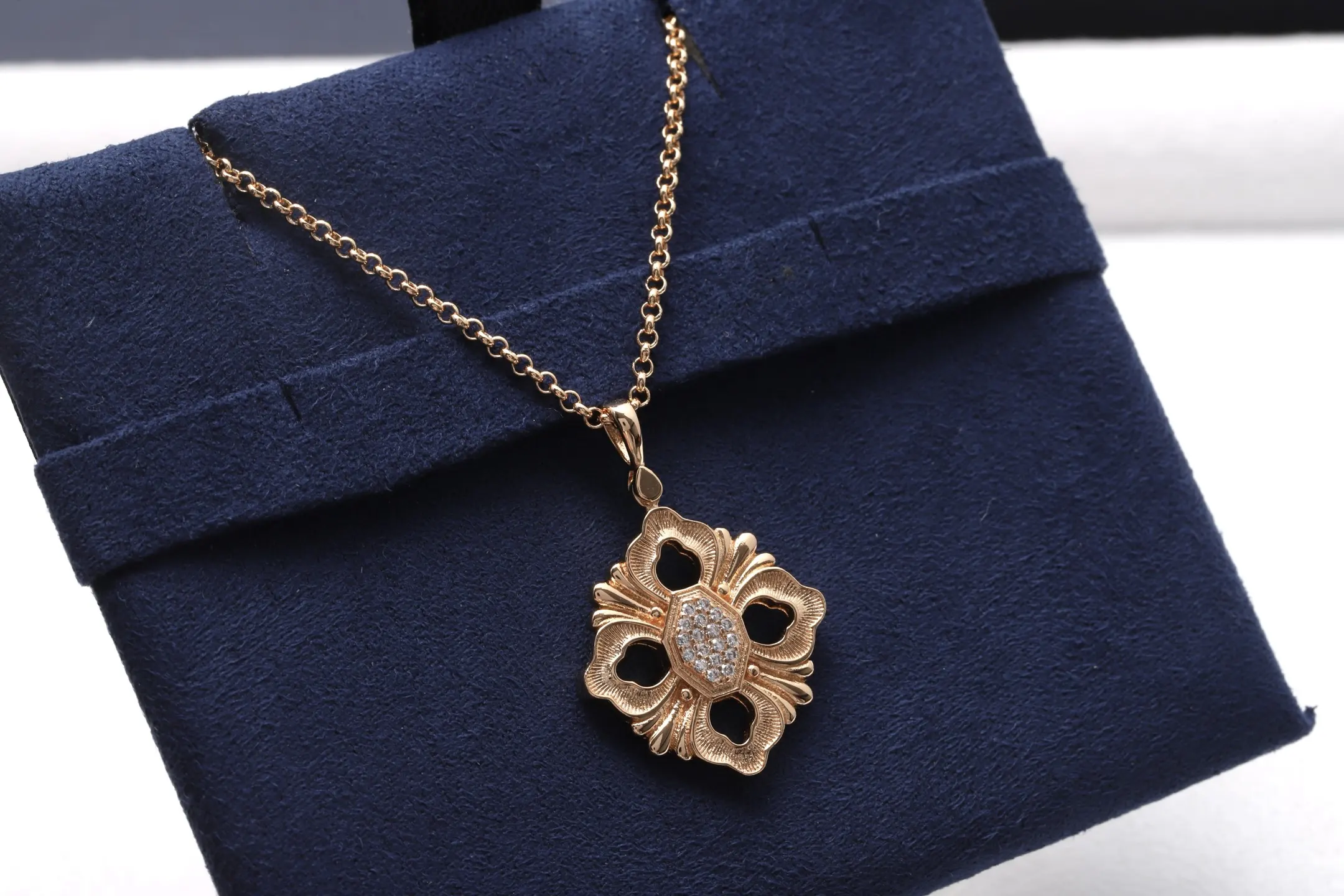 Opera Tulle Pendant Necklace (Gold-Plated Brass) D12516760 — view 3