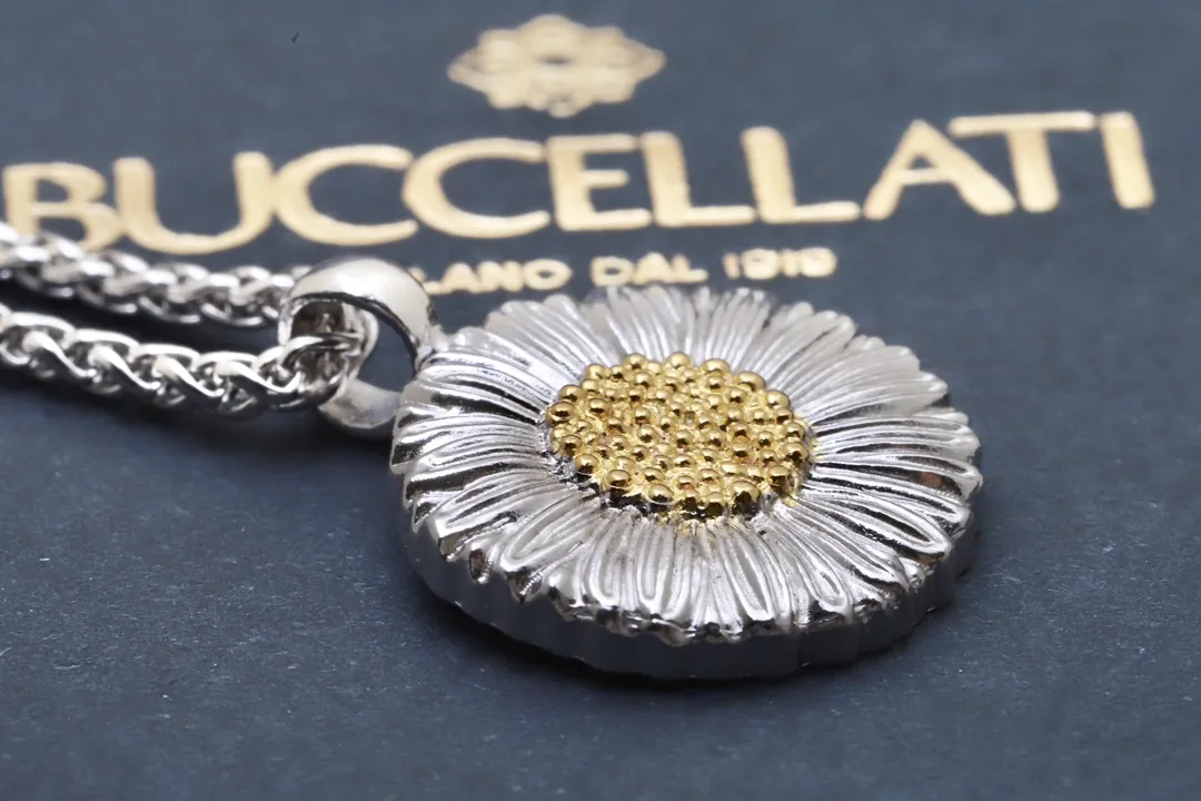Buccellati Daisy Pendant Necklace D53016817 — view 6