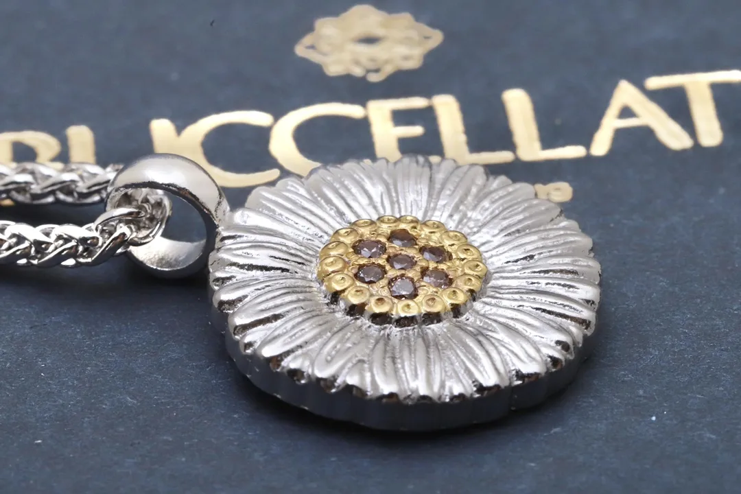 Buccellati Daisy Pendant Necklace with Diamonds D53016816 — view 5