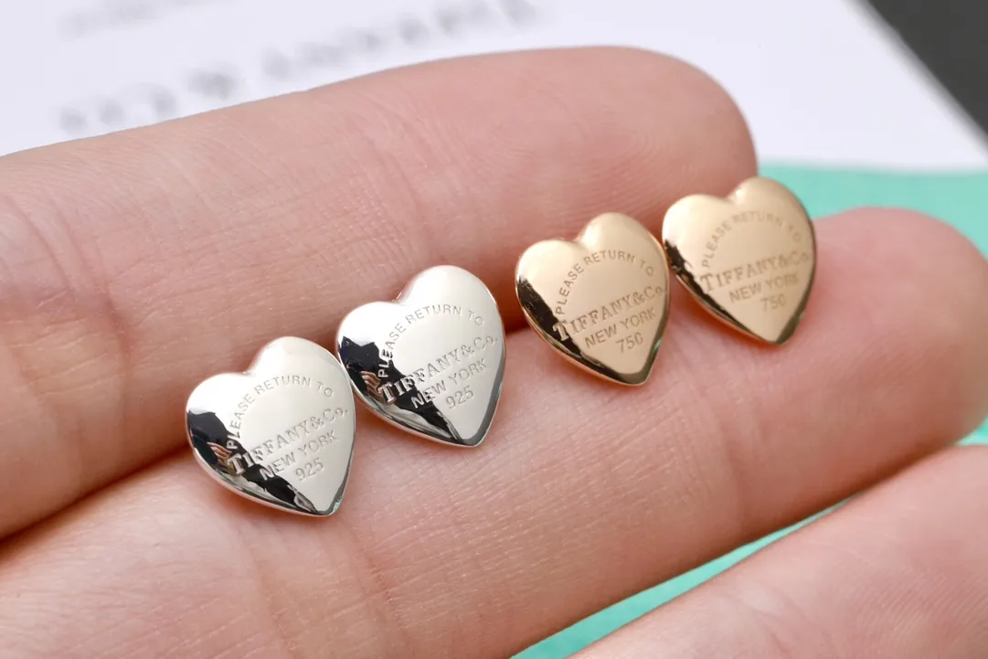 Heart Stud Earrings in Gold-Plated Sterling Silver D12517374 — view 4