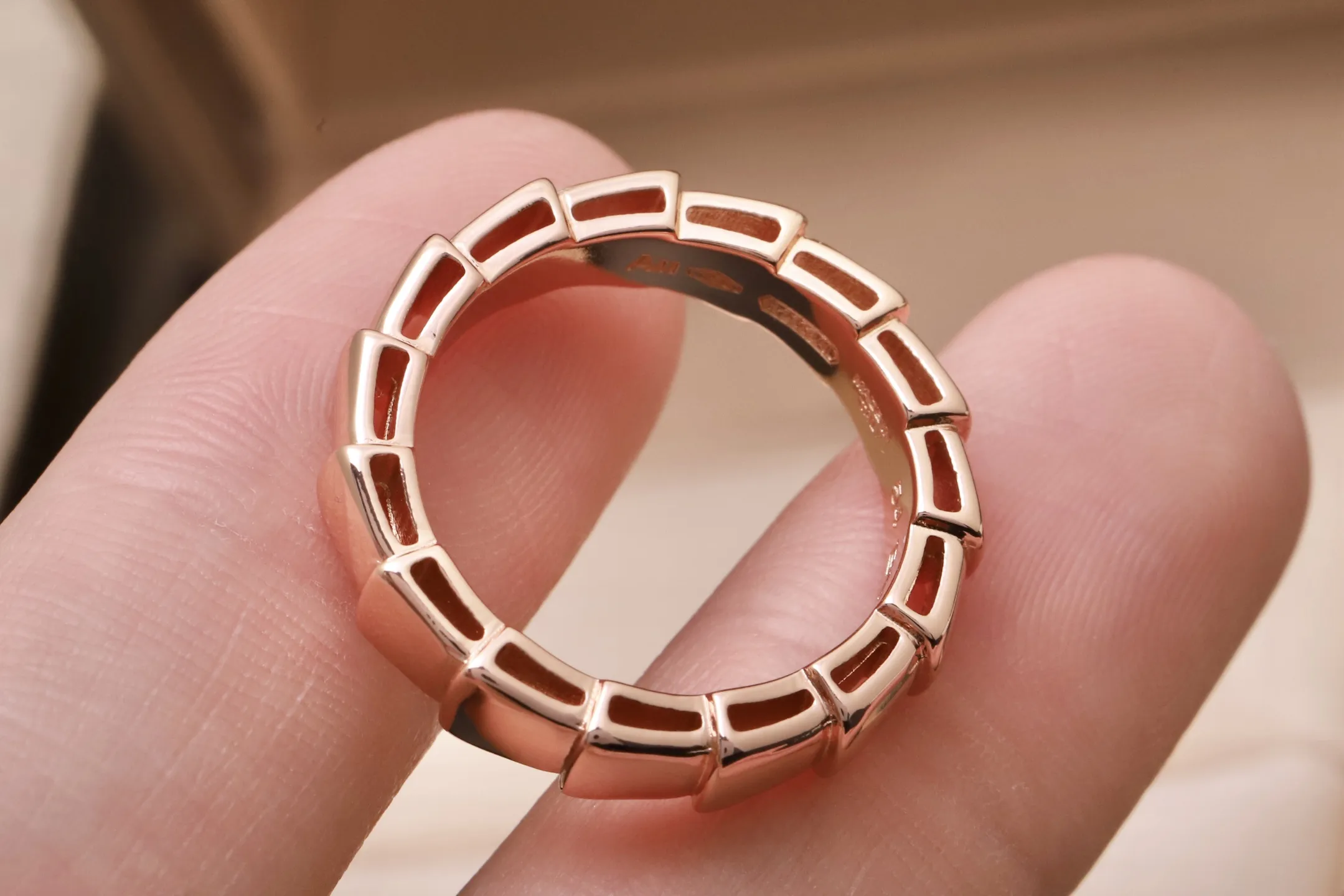 Serpenti Viper Band Ring D15017690 — view 7