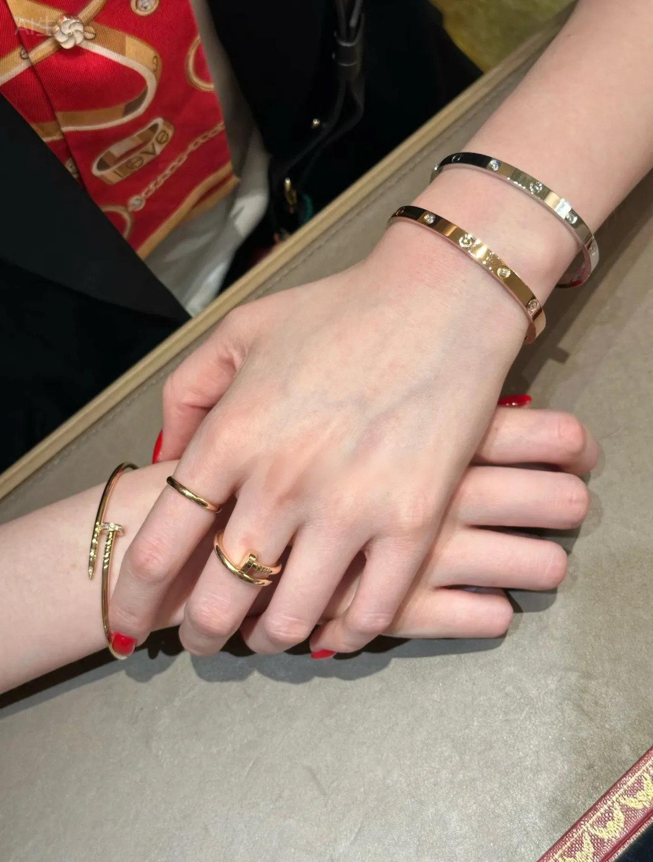 Love Bangle with 4 Diamonds (Gold-Plated Brass) D21016889 — view 8