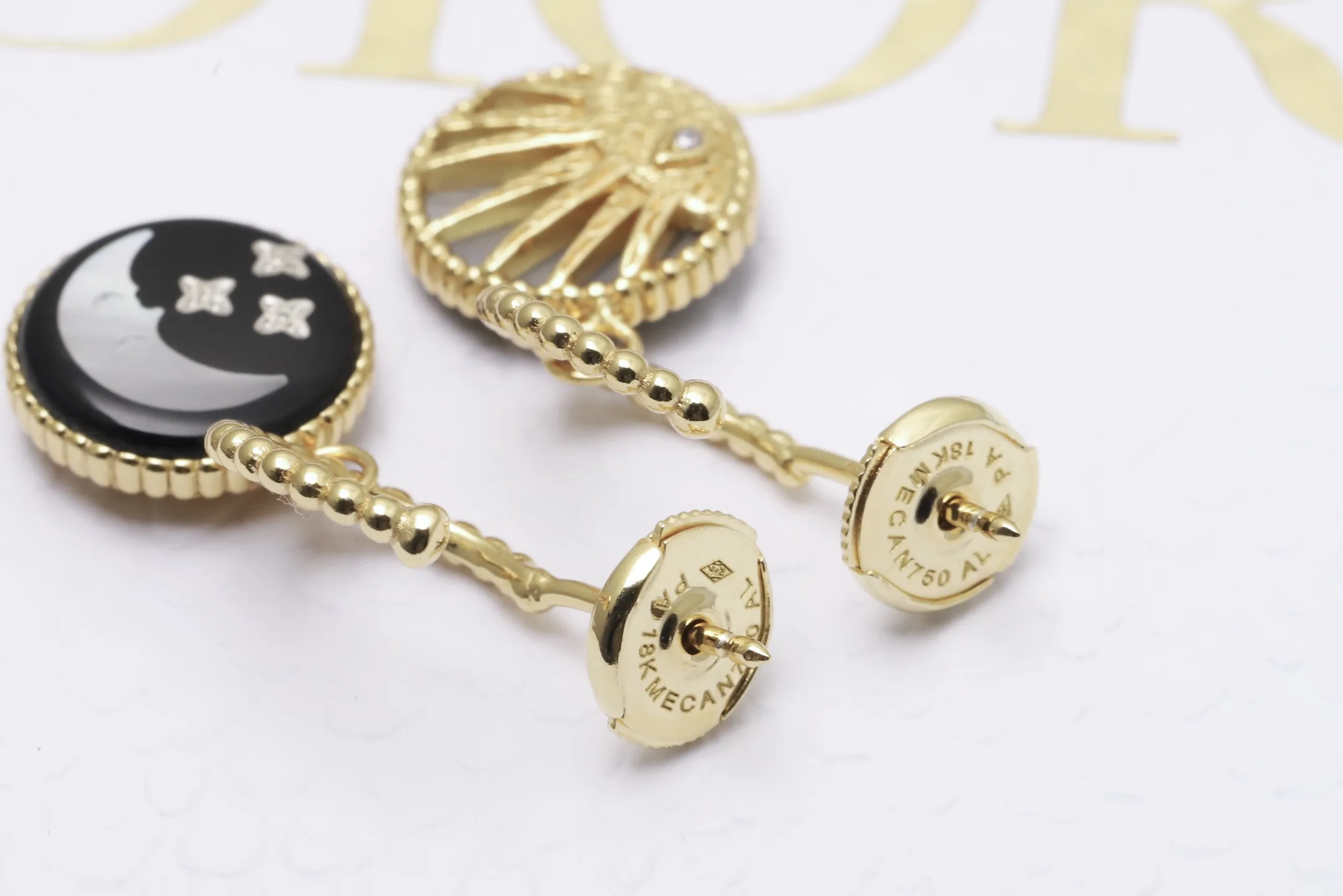 Rose des Vents Sun and Moon Drop Earrings D20017663 — view 6