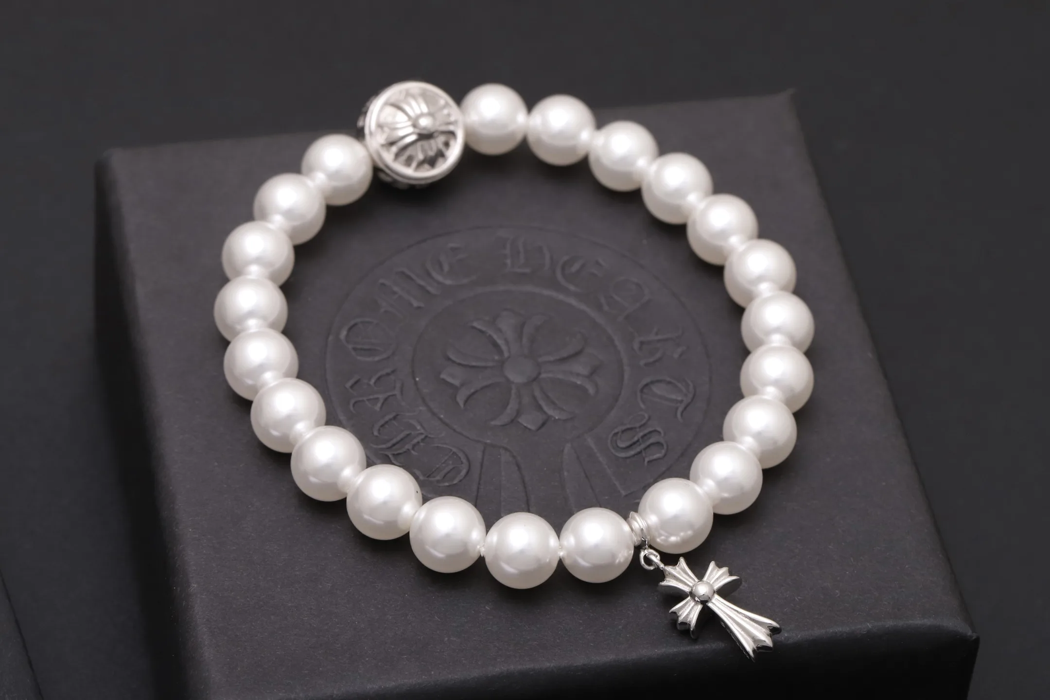 Chrome Hearts x Mikimoto Pearl Cross Bracelet D21517397 — view 4