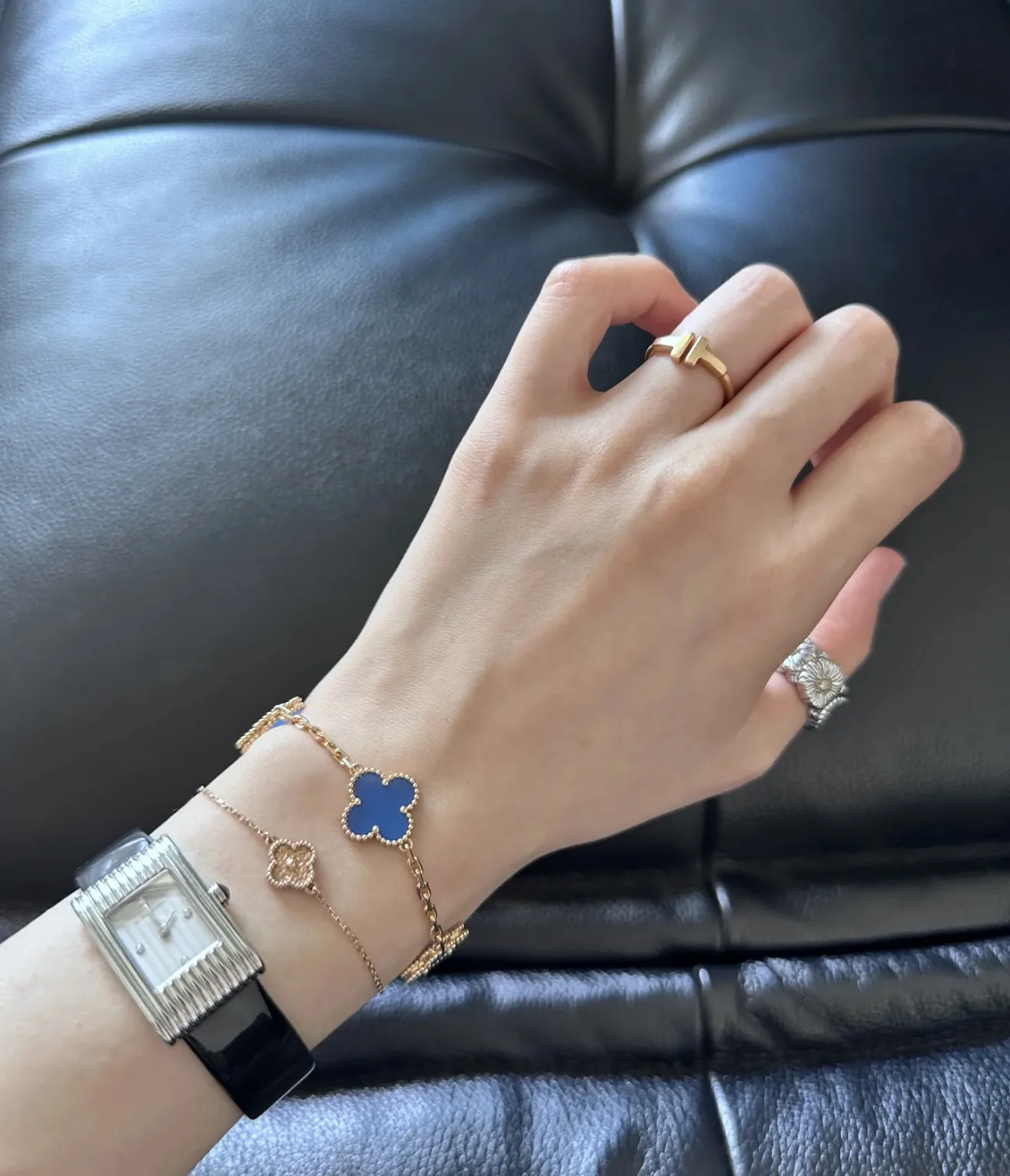 Vintage Alhambra Sweet Clover Bracelet (18K Gold-Plated Silver) D14516653 — view 9