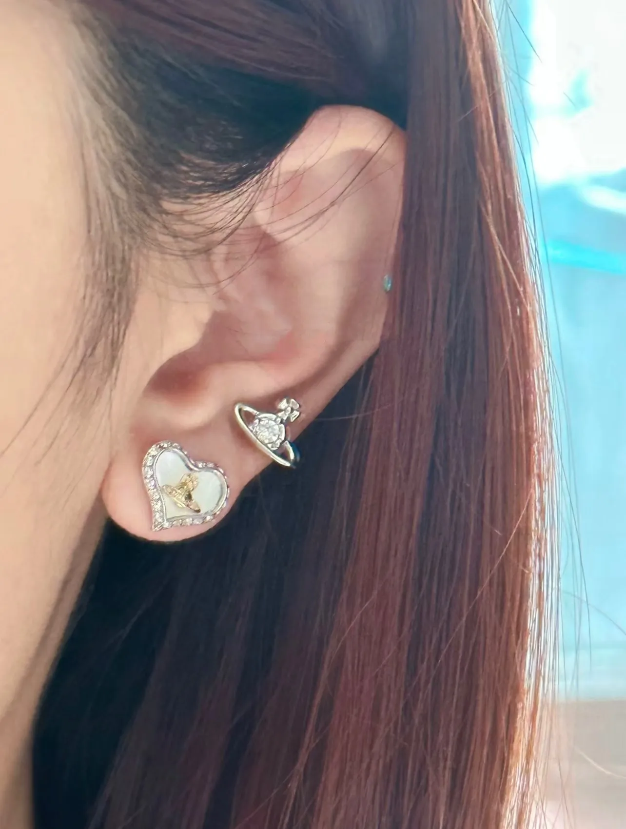 Mother-of-Pearl Heart Orb Stud Earrings D14016980 — view 7