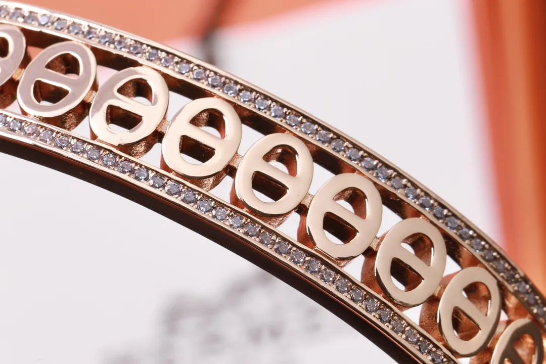 Chaine d'Ancre Pavé Cuff Bracelet D24017547 — view 6