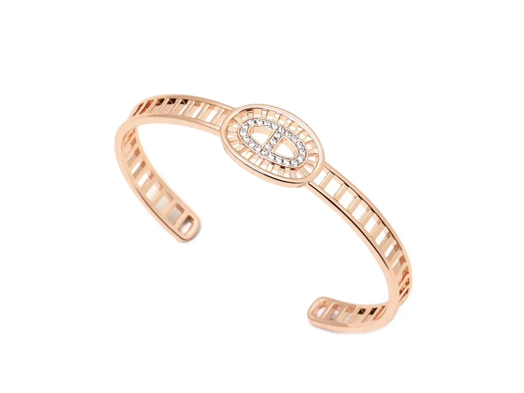 Chaine d'Ancre Crystal-Embellished Cuff Bracelet D18017548 — view 2