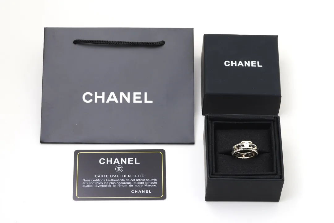 Double C Leather-Intertwined Crystal Ring D14017348 — view 4