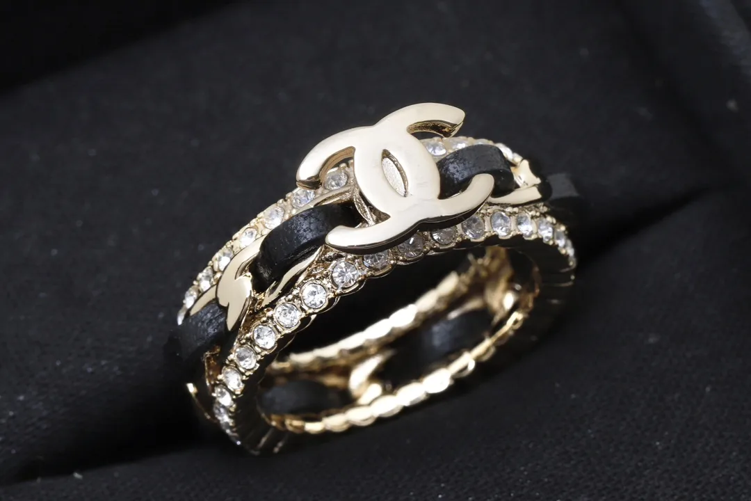 Double C Leather-Intertwined Crystal Ring D14017348 — view 5