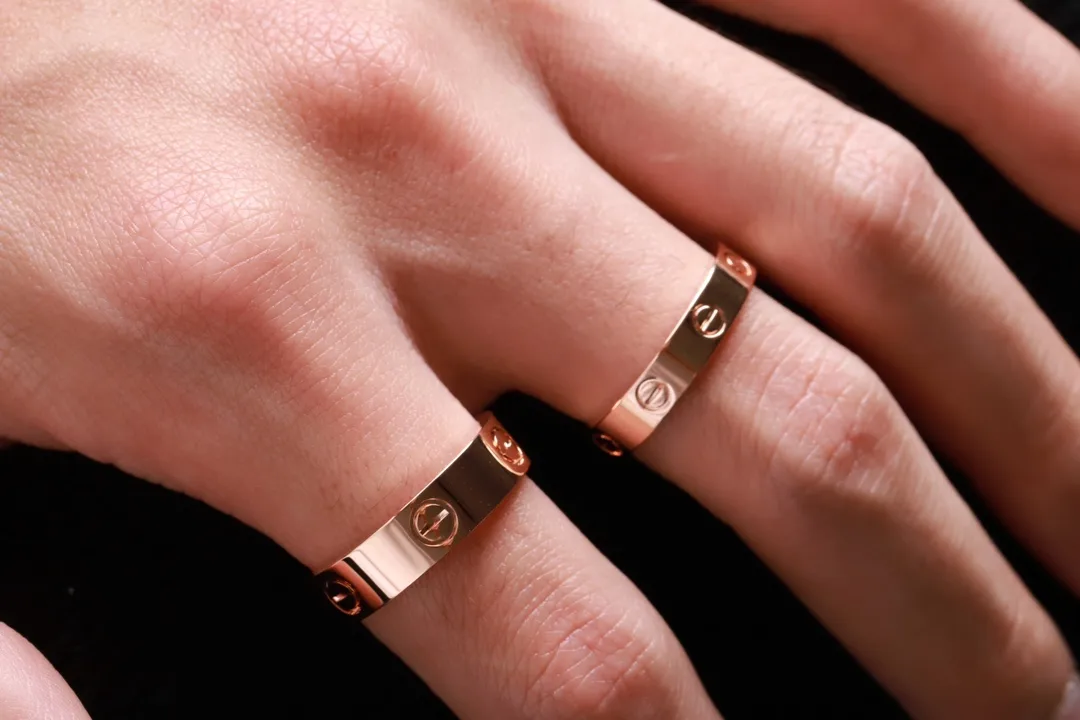 Love Screw Motif Band Ring (Gold-Plated Brass) D14017077 — view 8