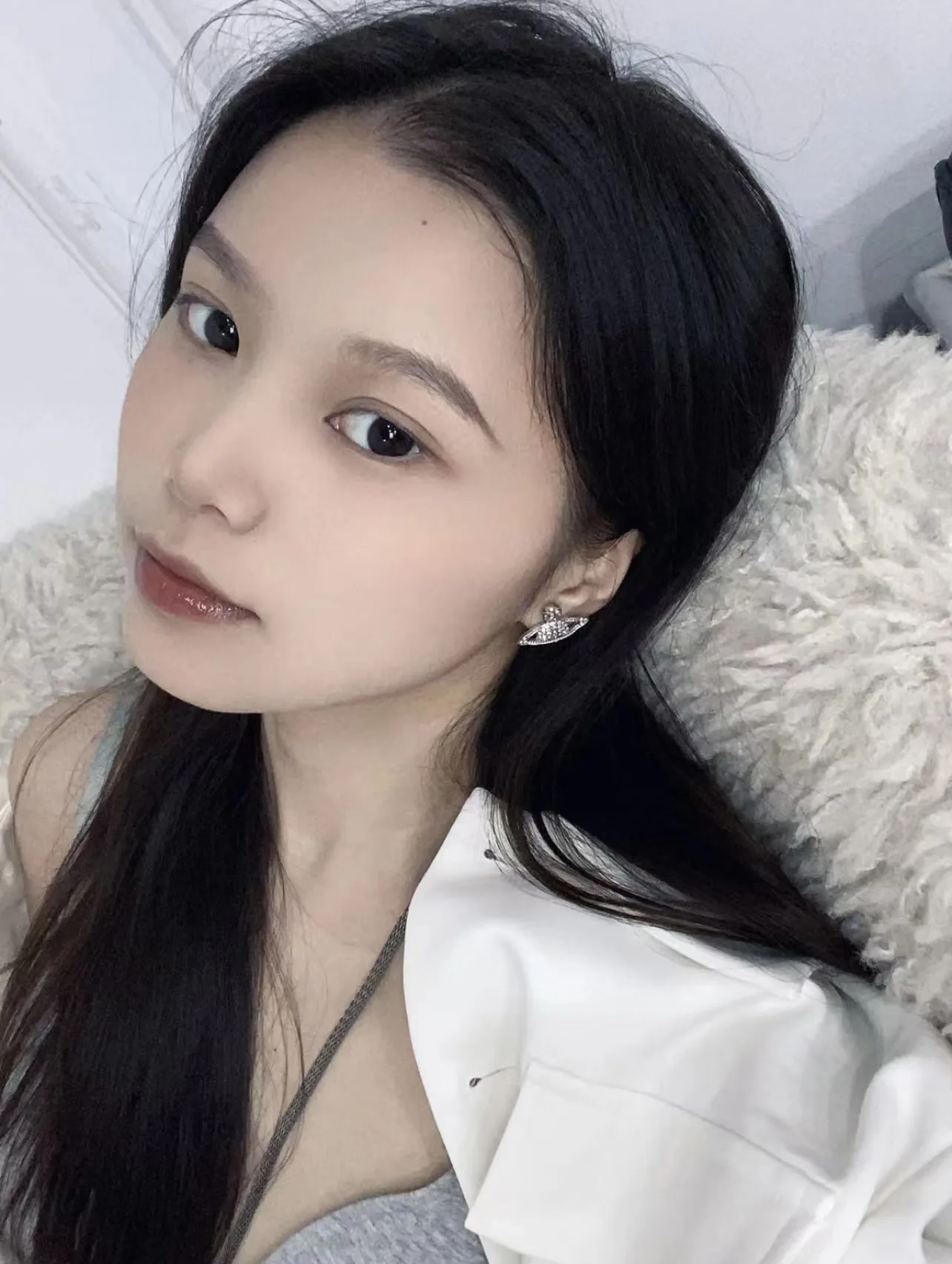 Crystal-Embellished Orb Stud Earrings D13016978 — view 8