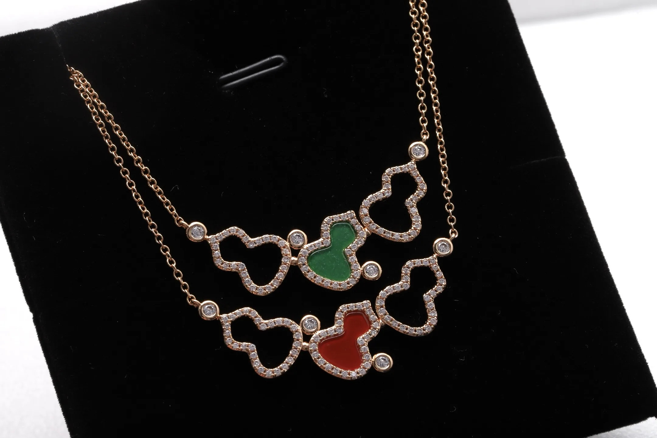 Wulu Openwork Agate Pendant Necklace (Gold-Plated Brass) D17517047 — view 3