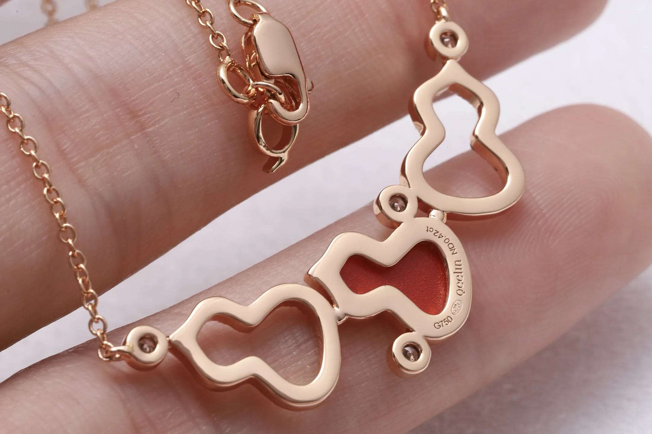 Wulu Openwork Agate Pendant Necklace (Gold-Plated Brass) D17517047 — view 8