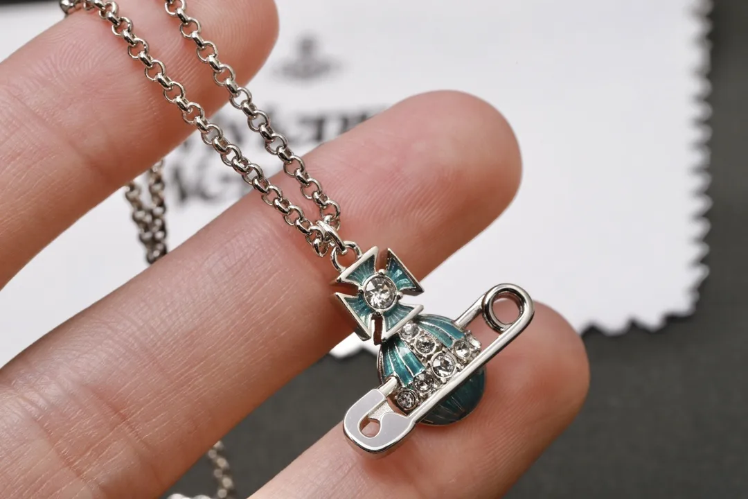 Enamel Orb Safety Pin Pendant Necklace D14016987 — view 4