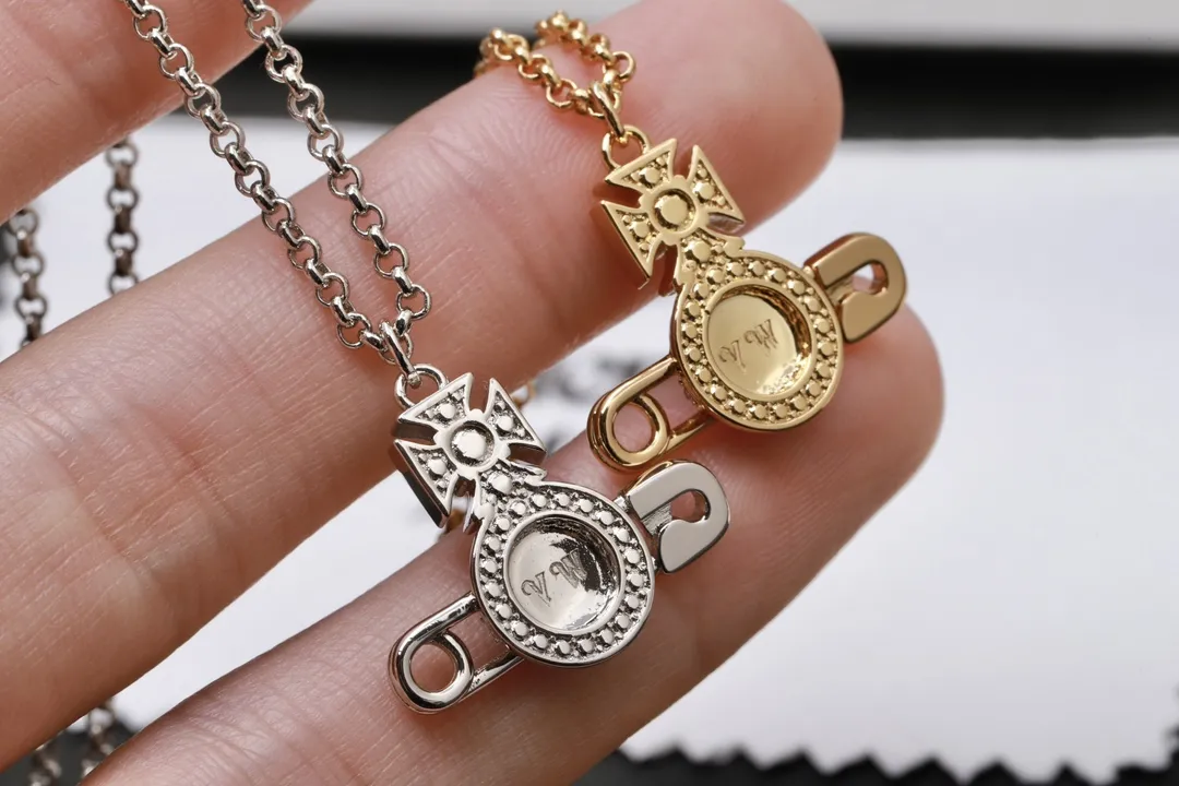 Enamel Orb Safety Pin Pendant Necklace D14016987 — view 6