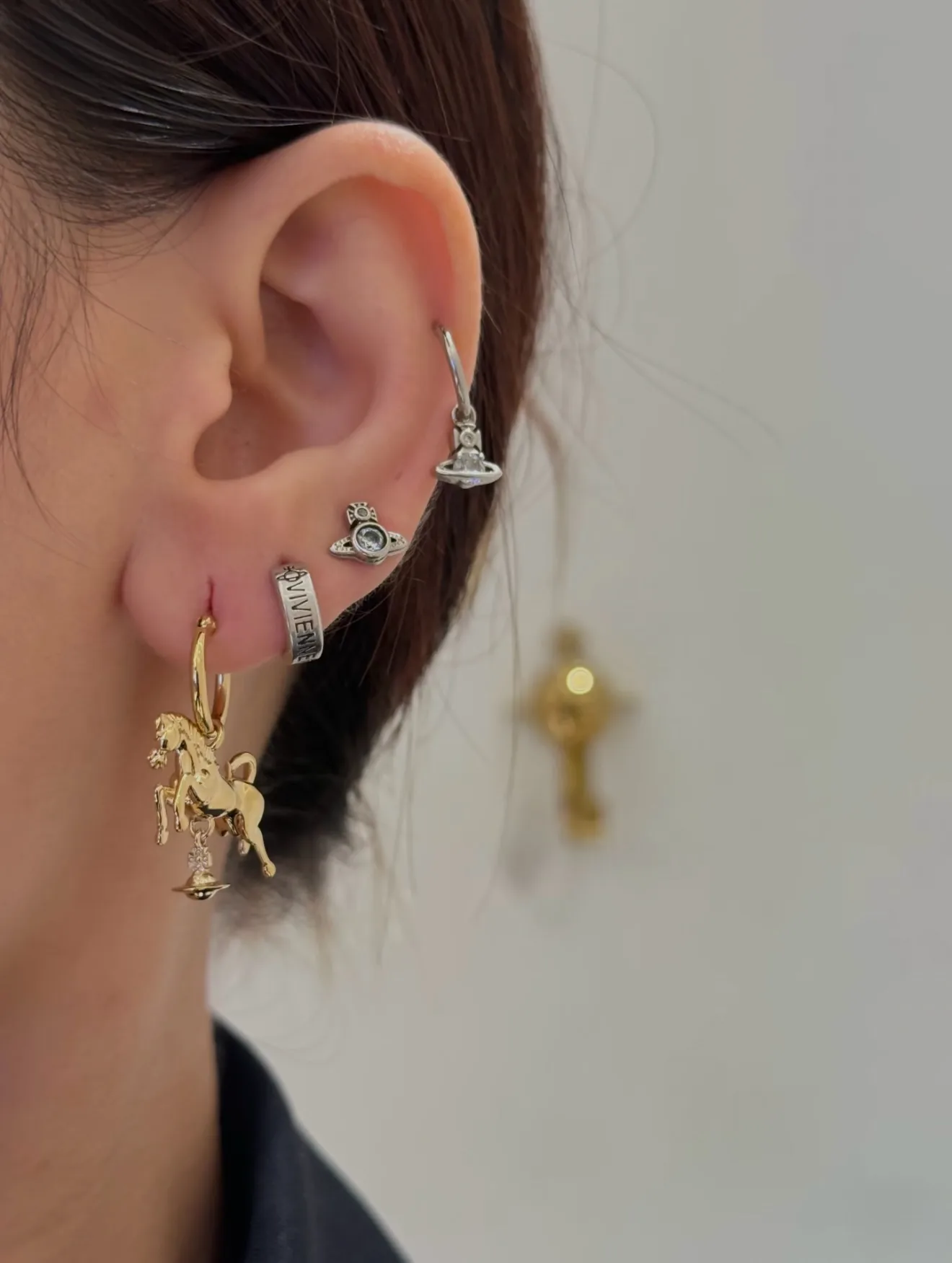 Year of the Horse Limited Edition Hoop Earrings D14016982 — view 8