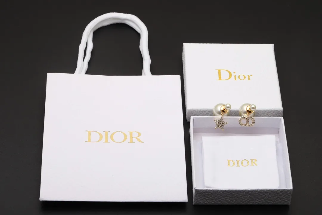 Tribales CD Star Crystal Earrings (Gold-Plated Brass) D14016679 — view 2