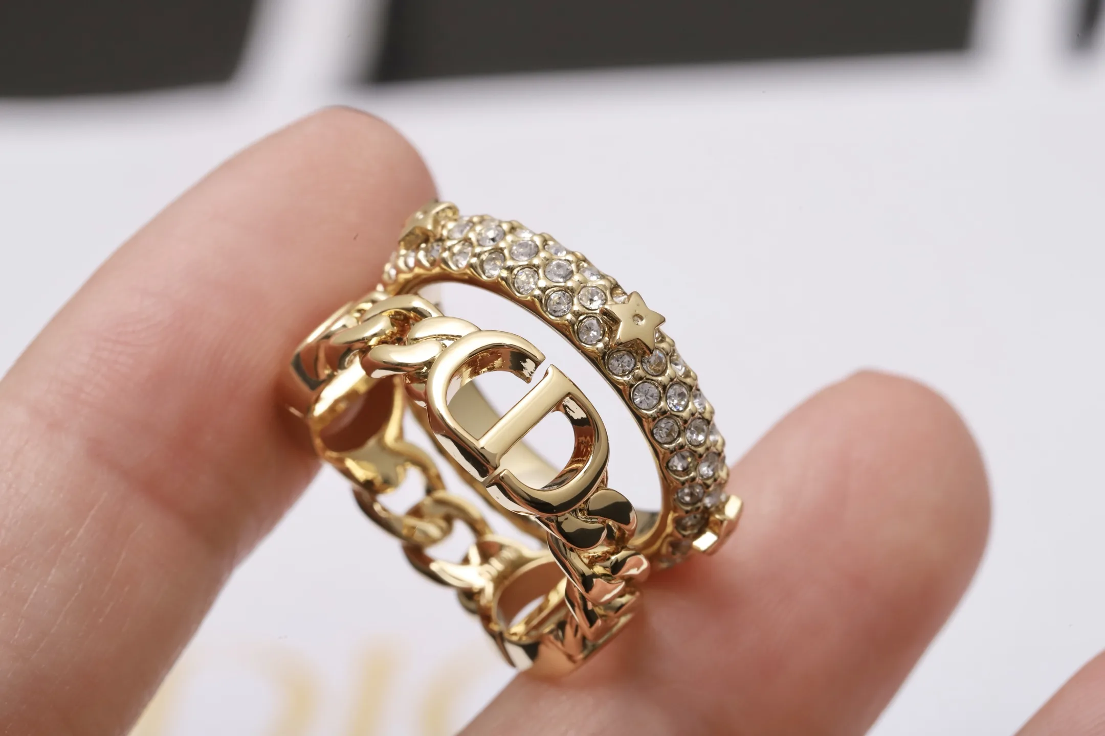Crystal-Embellished CD Logo Ring Set D15017185 — view 6
