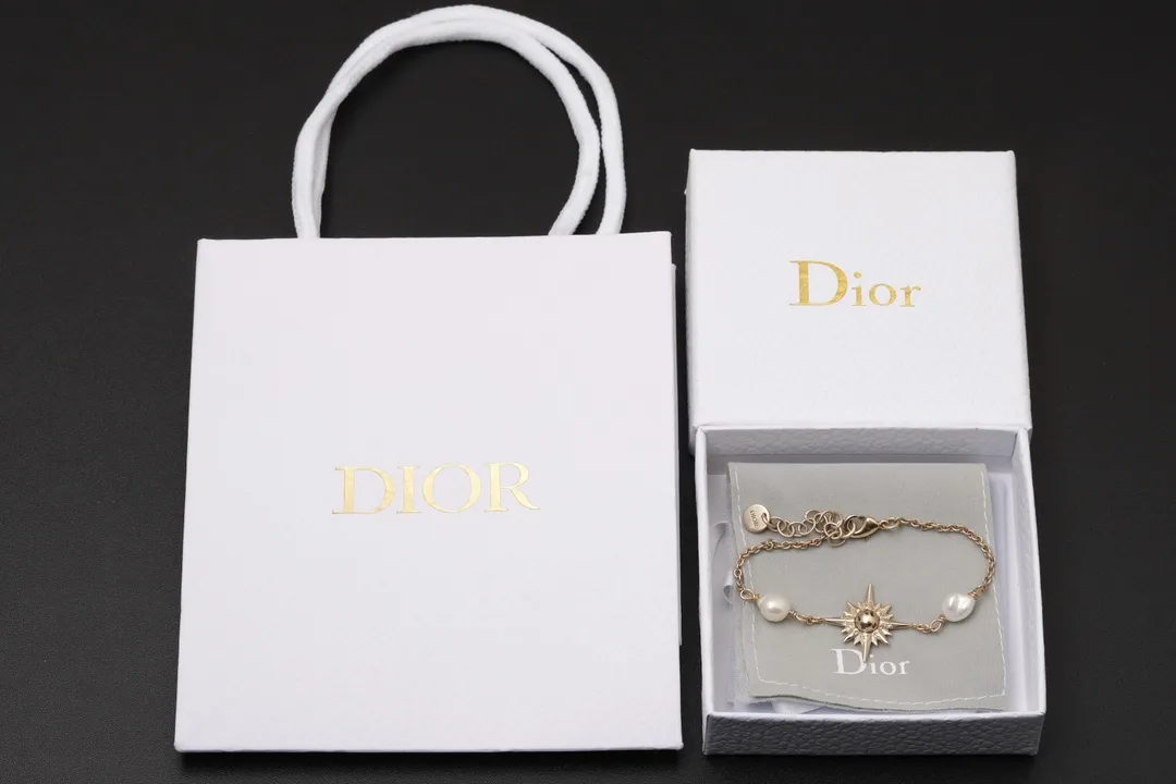 Dior Star and Faux Pearl Chain Bracelet D13517467