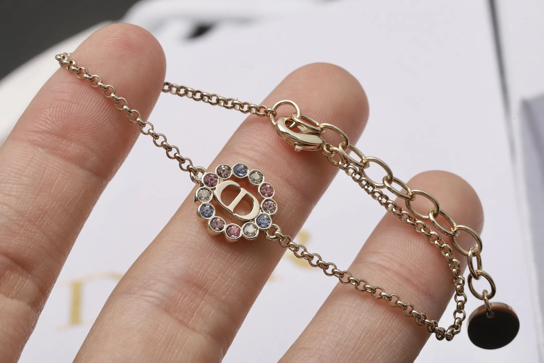 CD Logo Crystal Halo Chain Bracelet D13517102 — view 4