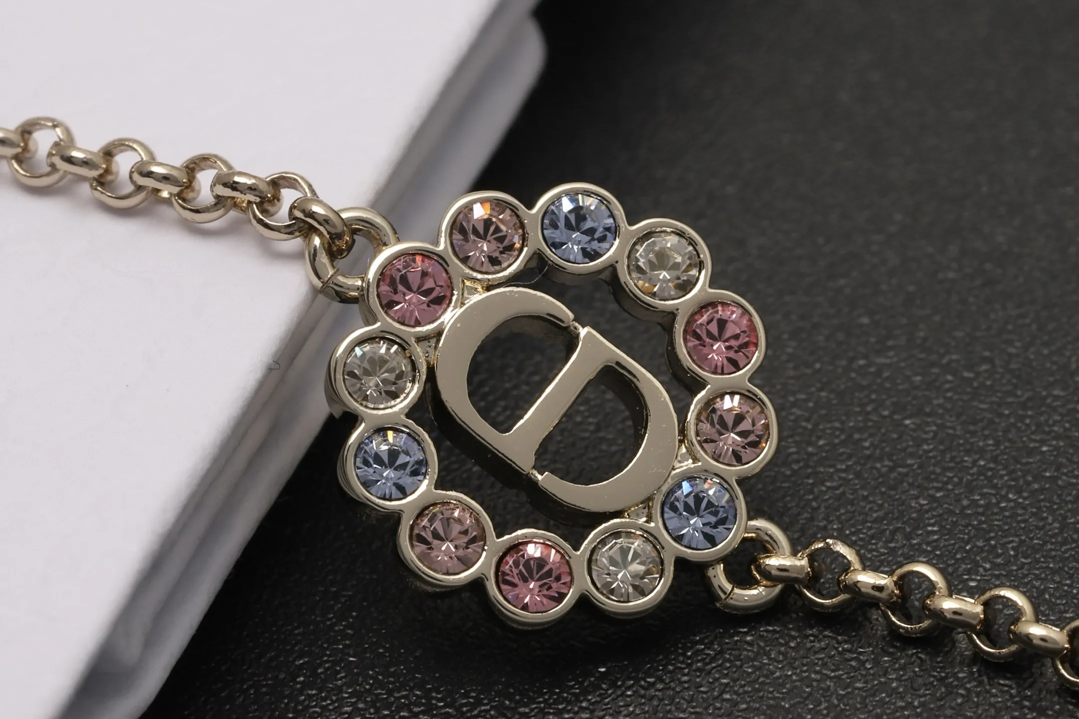 CD Logo Crystal Halo Chain Bracelet D13517102 — view 7