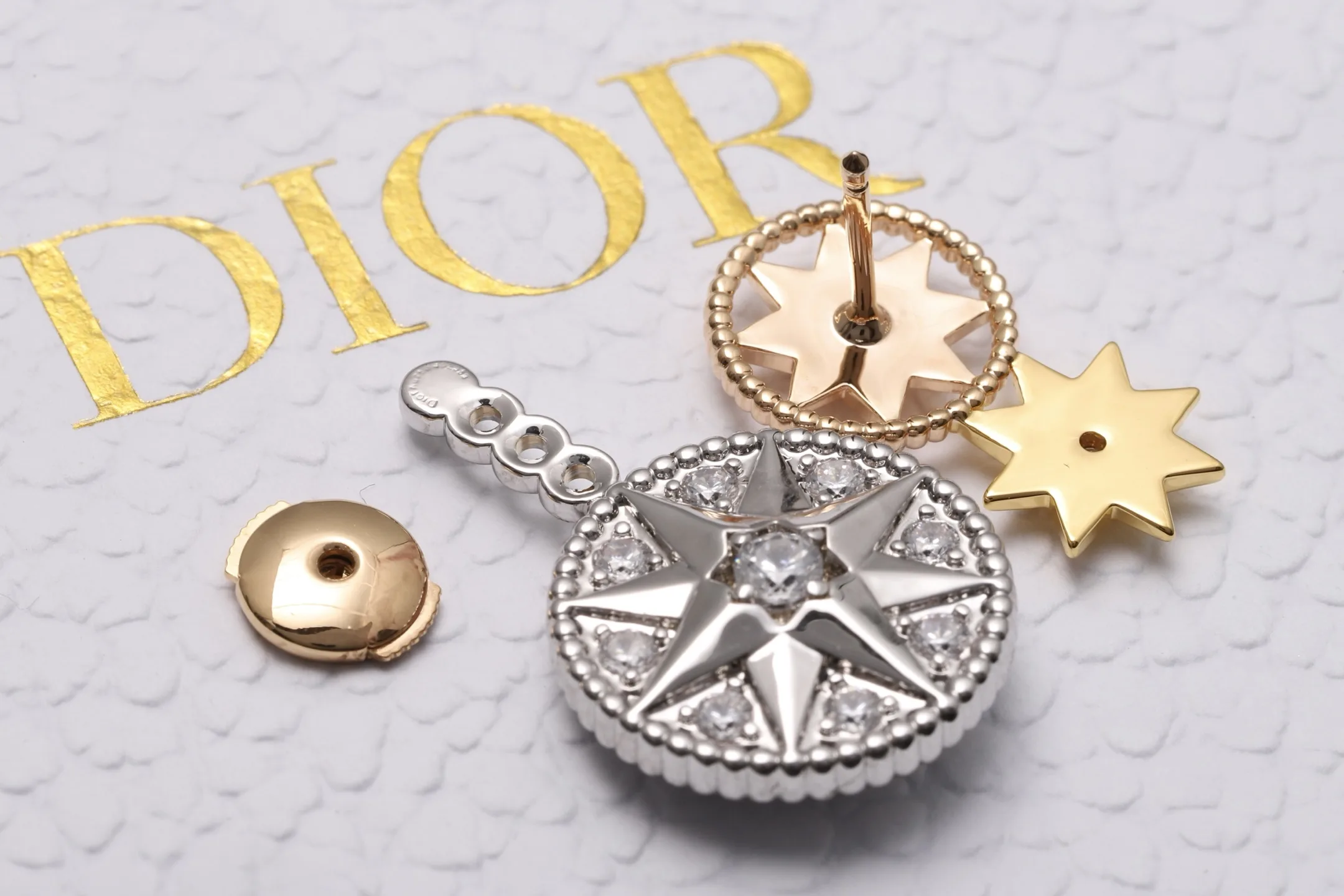 Rose des Vents Compass Star Earrings (Gold-Plated Brass) D21517068 — view 7
