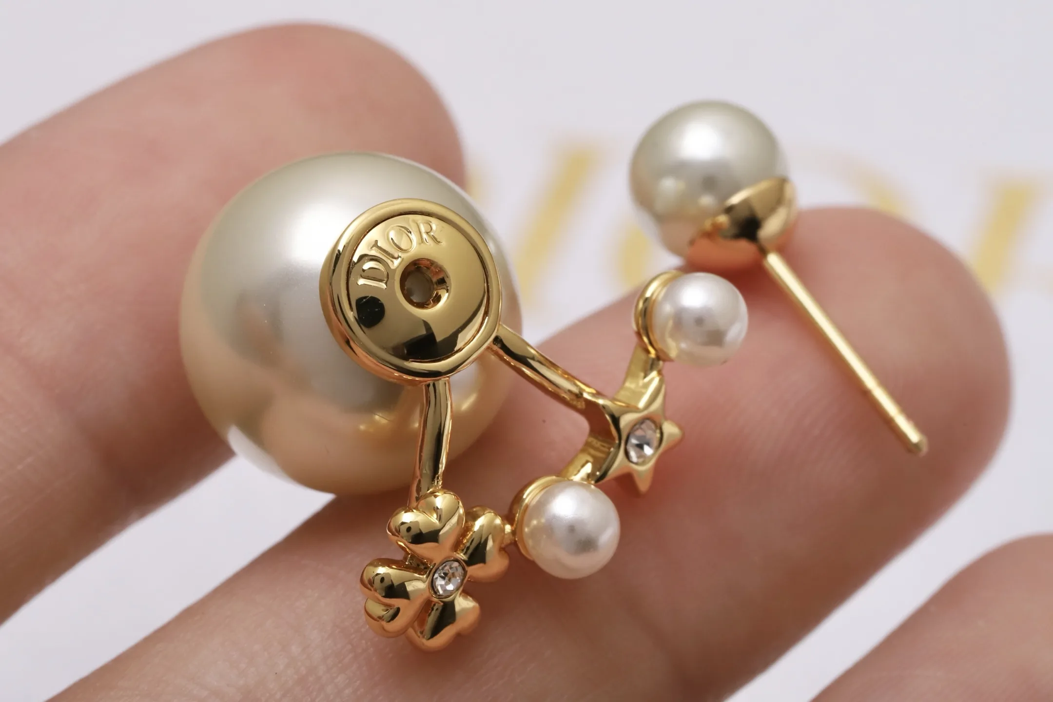 Dior Tribales Star and Clover Pearl Earrings D11517497 — view 5