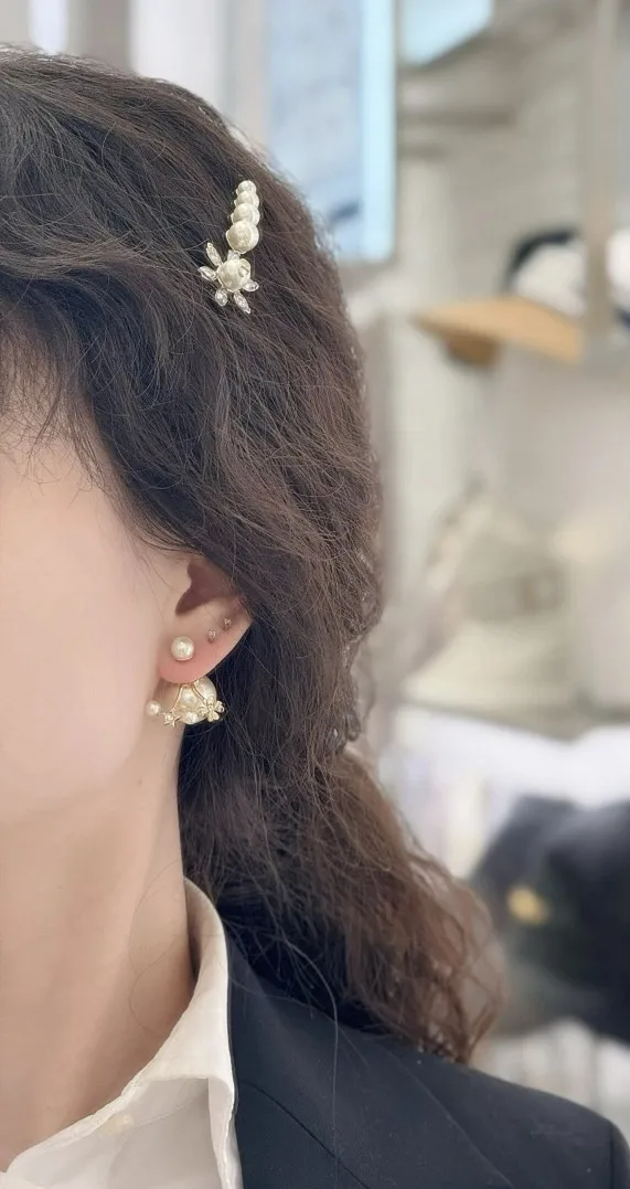 Dior Tribales Star and Clover Pearl Earrings D11517497 — view 8