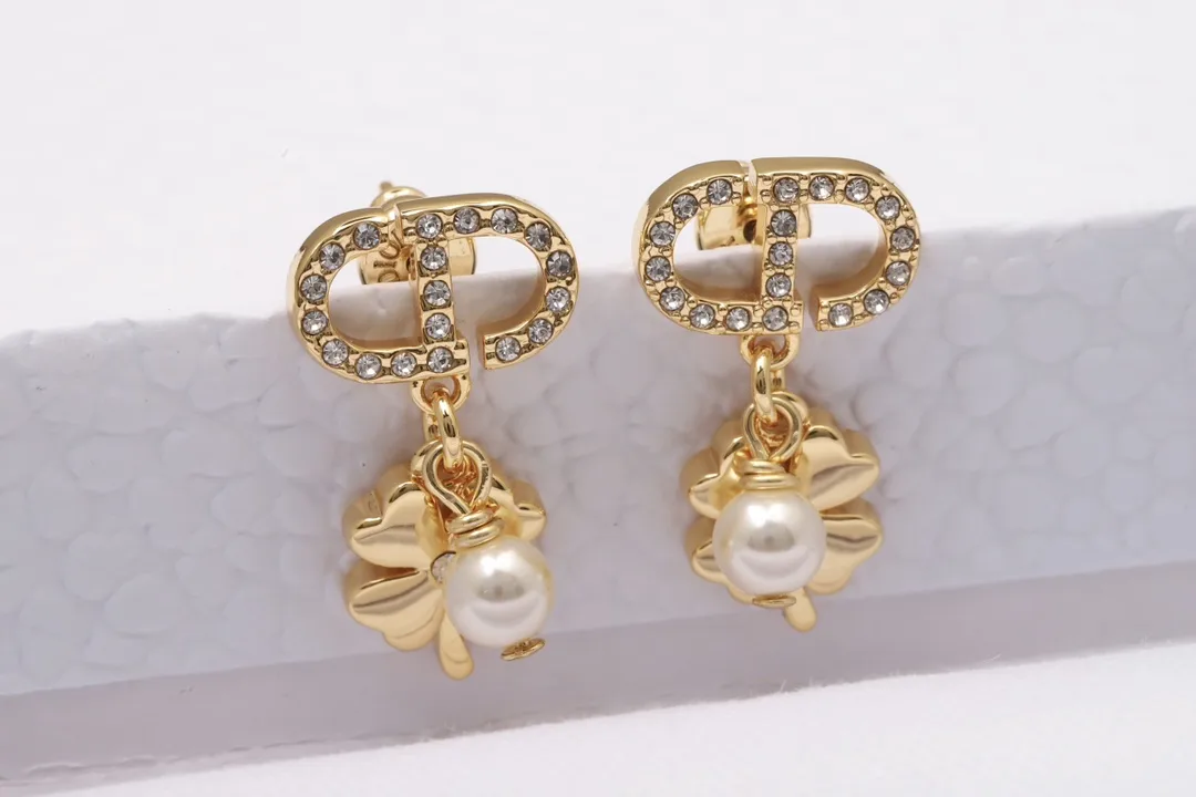 CD Logo Clover and Pearl Drop Earrings D12017292 — view 3