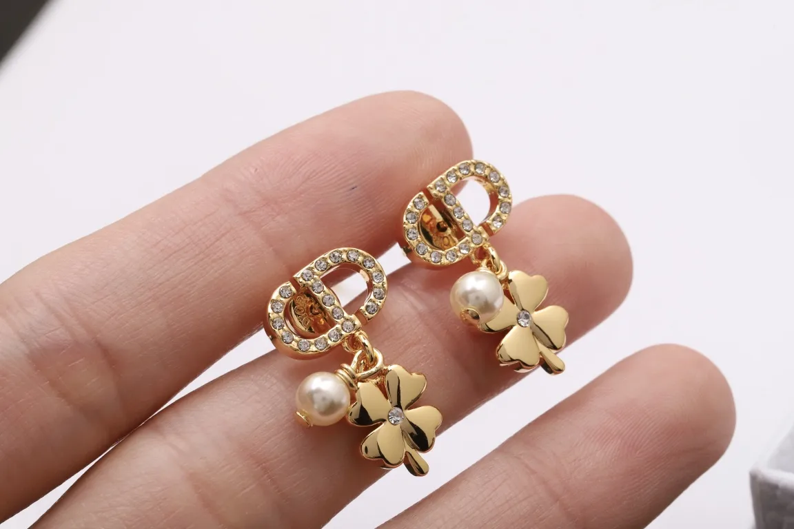 CD Logo Clover and Pearl Drop Earrings D12017292 — view 4