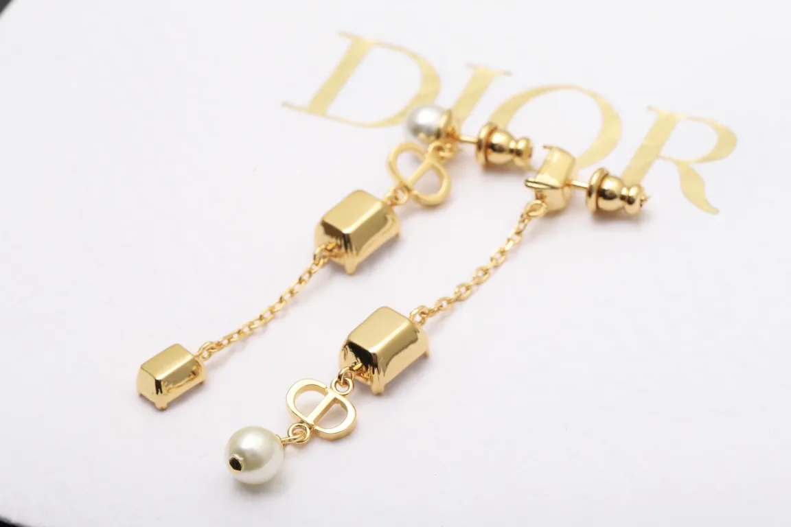 Petit CD Crystal and Resin Pearl Drop Earrings D14517281 — view 5