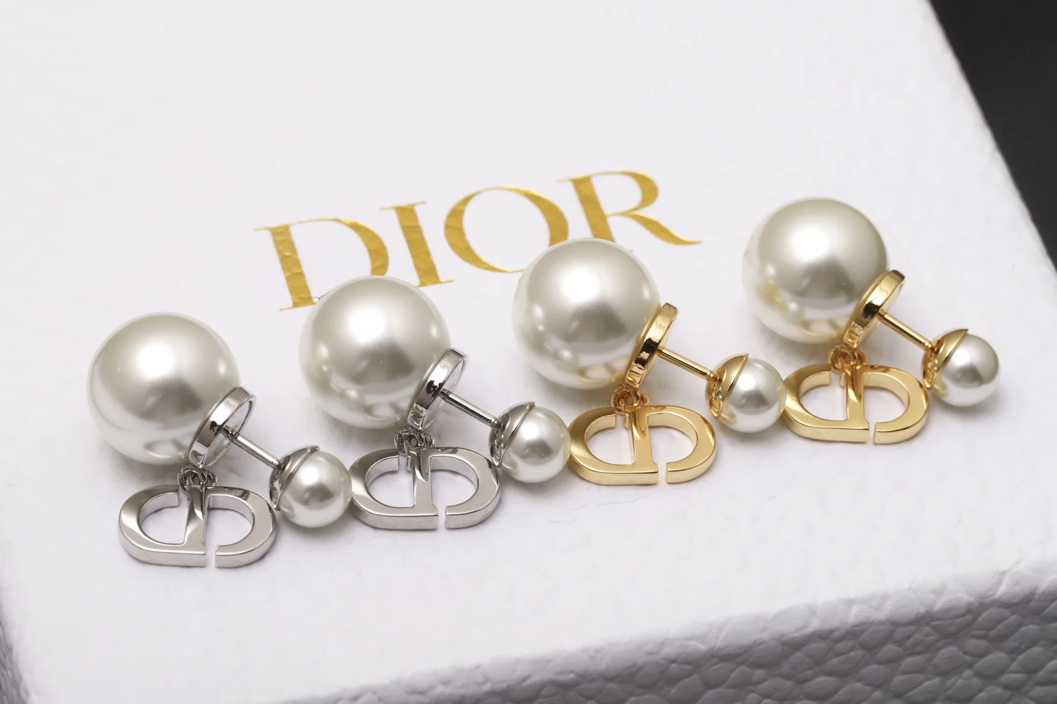 Dior Tribales CD Logo Pearl Earrings D14016673 — view 3