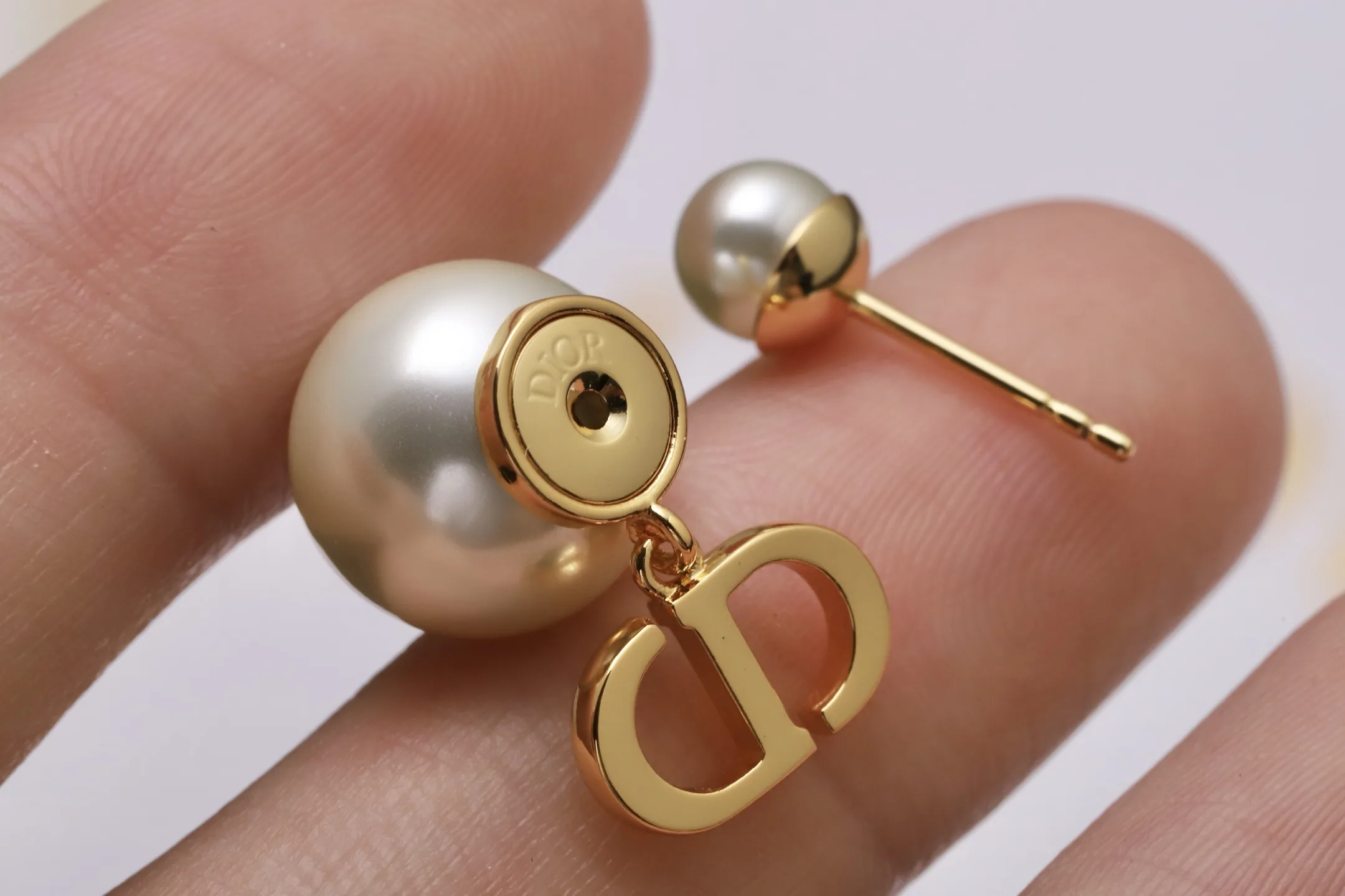 Dior Tribales CD Logo Pearl Earrings D14016673 — view 6