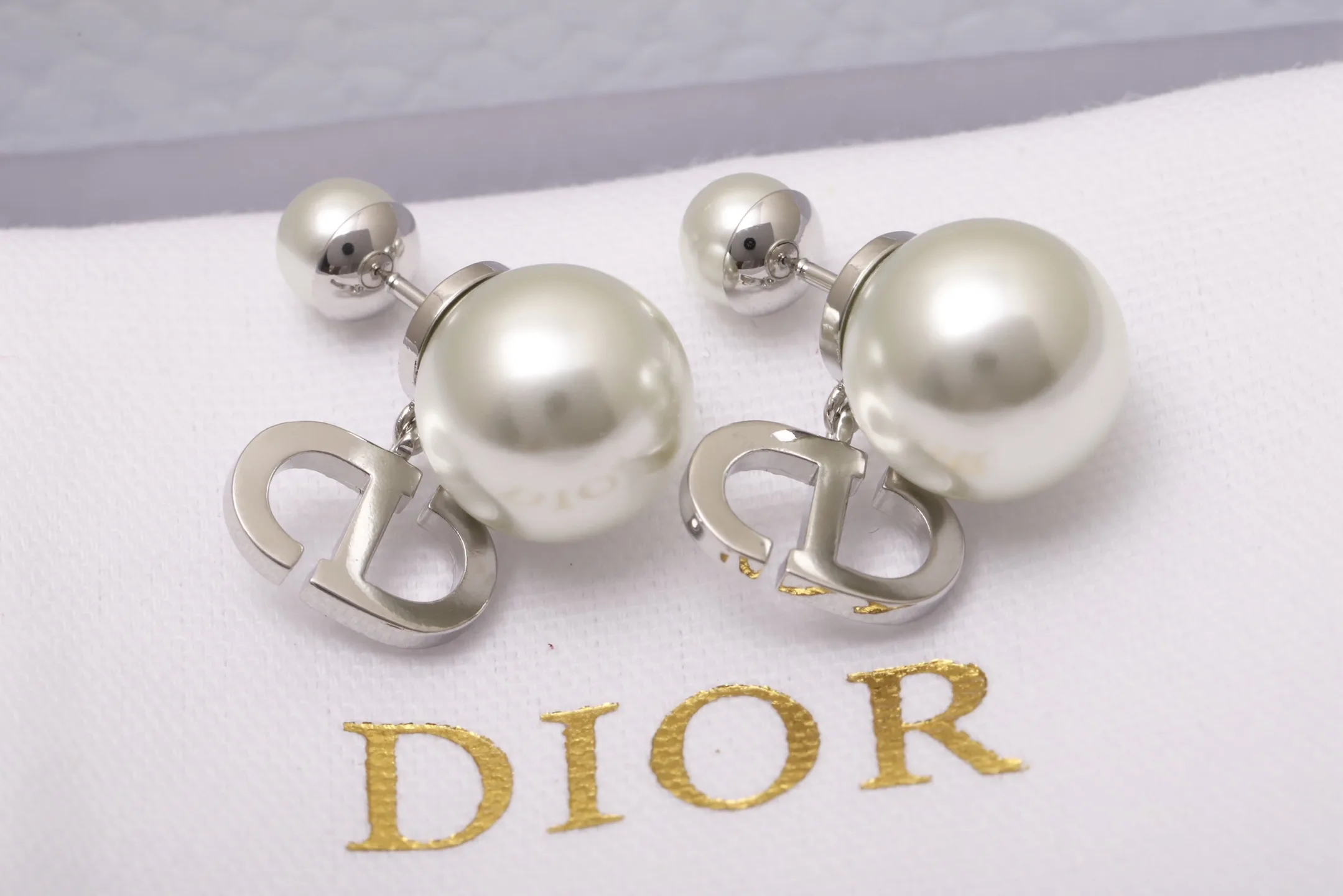 Tribales CD Logo Pearl Earrings (Gold-Plated Brass) D14017517 — view 5