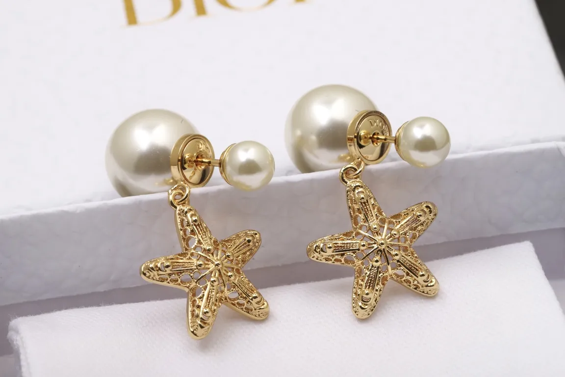 Dior Tribales Starfish Pearl Earrings D12517598 — view 7