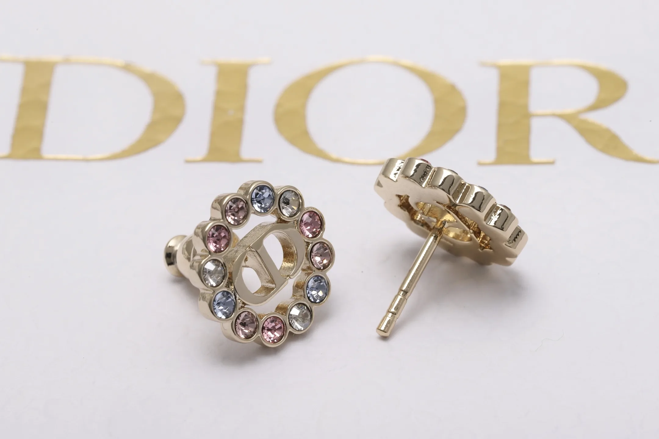 CD Logo Crystal-Embellished Stud Earrings D14017101 — view 5