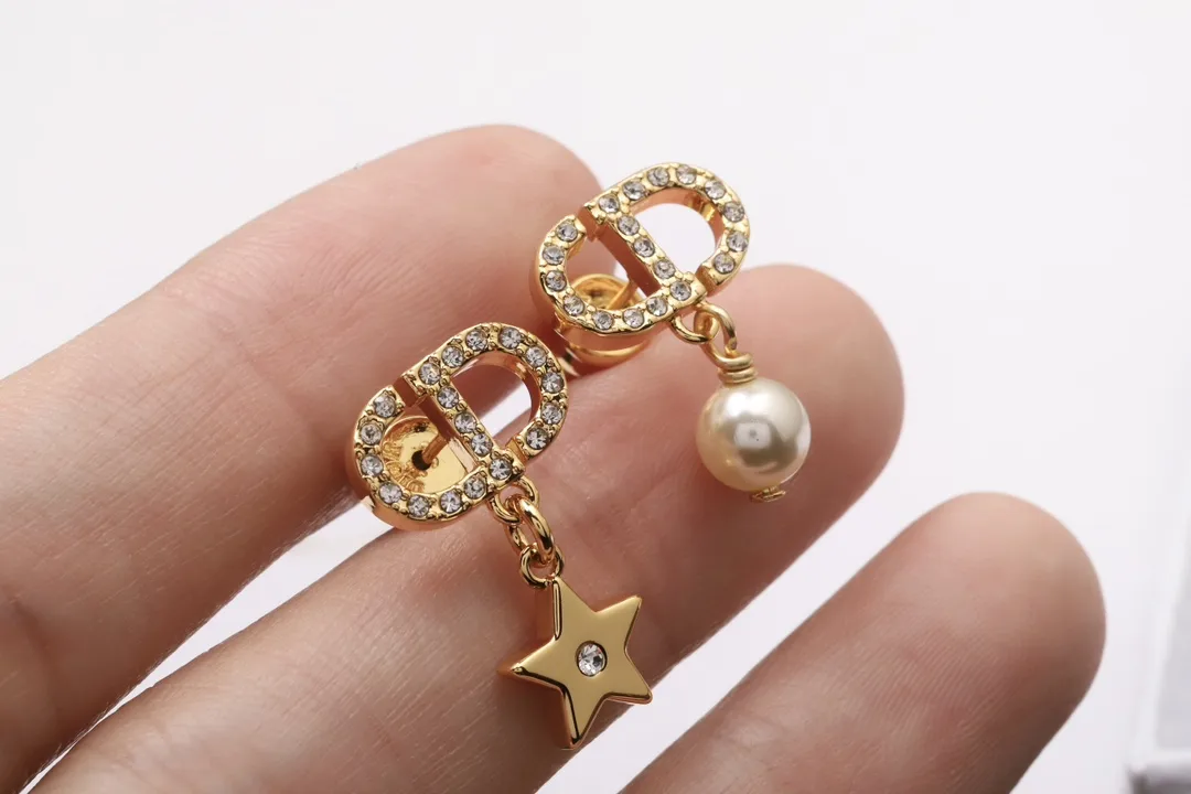 Petit CD Star and Resin Pearl Earrings D11017289 — view 4